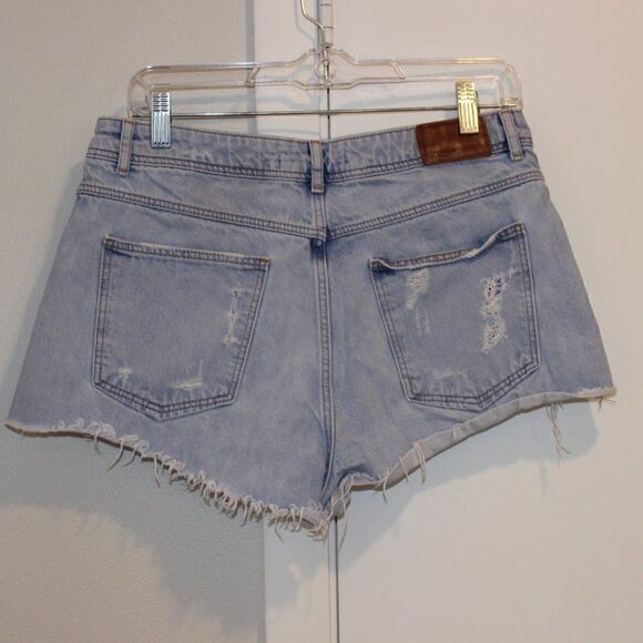 Zara Trafaluc High rise Shorts Cut Off Women Size 08 - Picture 6 of 9